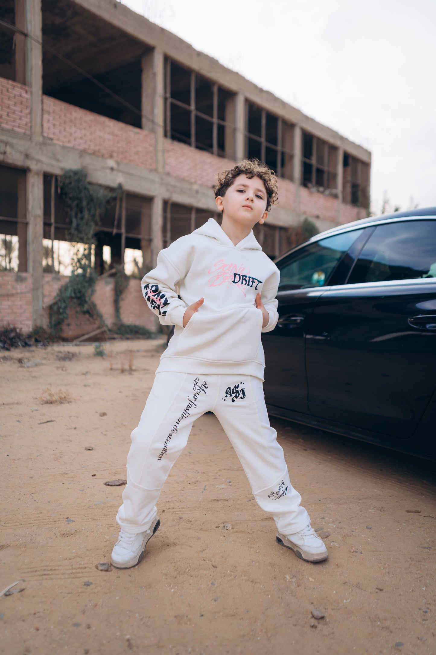 ready white sweatpants