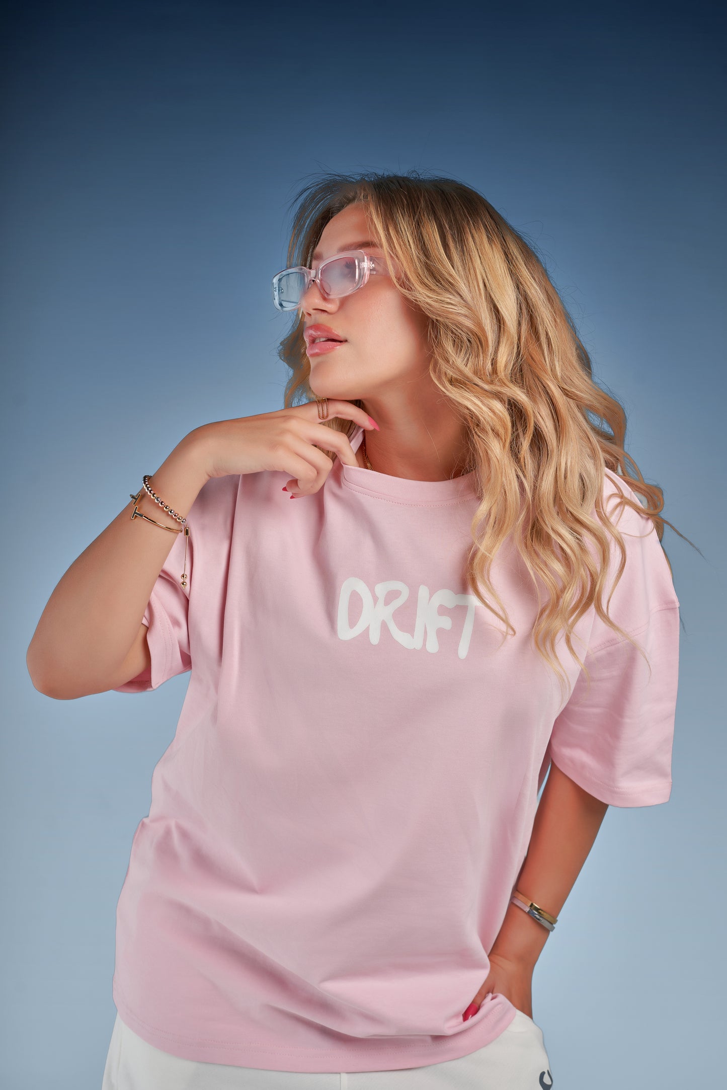 fear pink tee