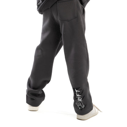 believe dark grey sweatpants