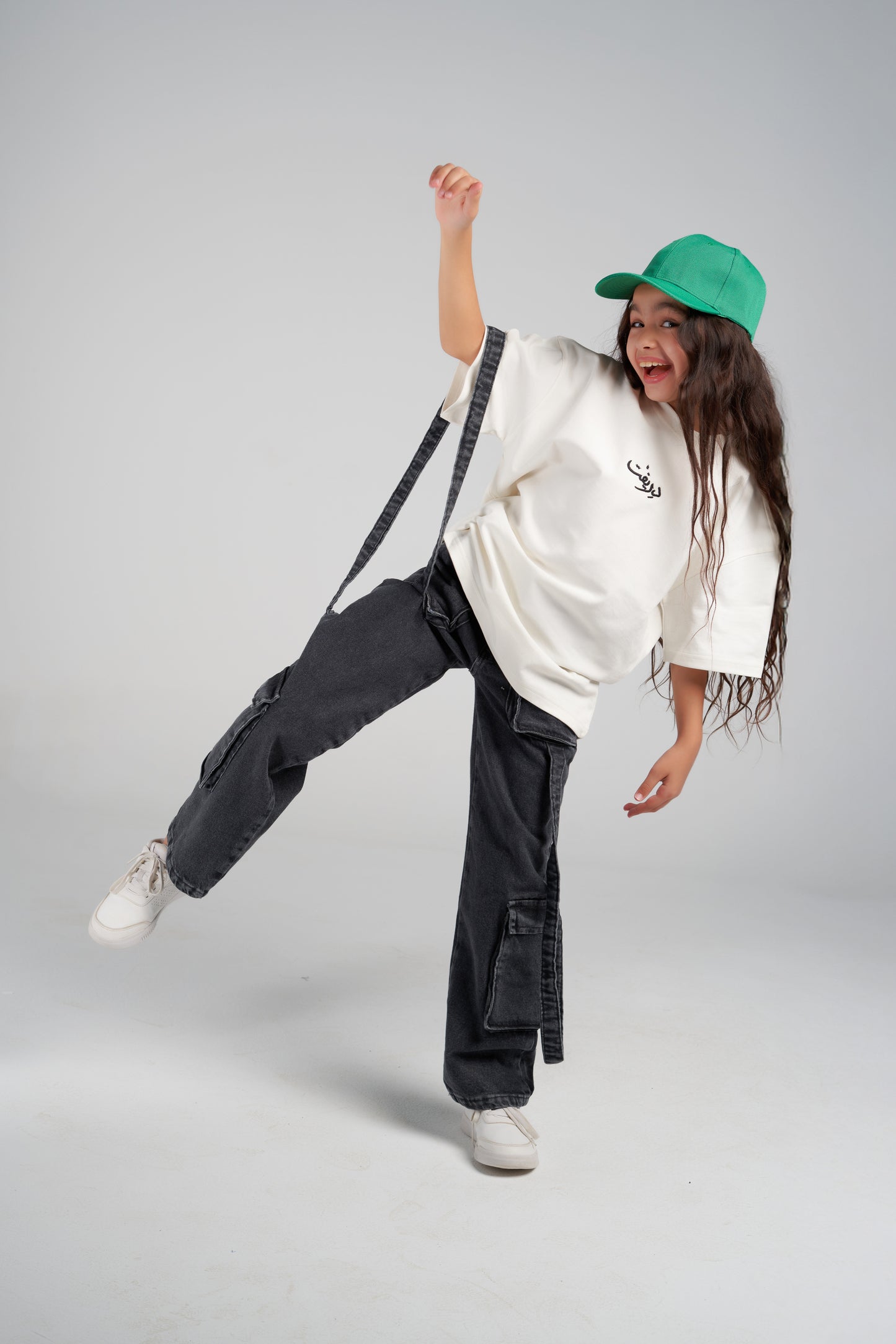 arabic white tee -kids