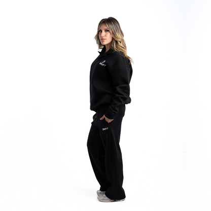 strike black sweatpants